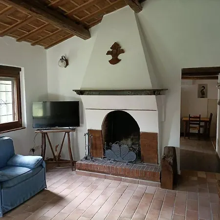 Rustic Hillside Stone-rustico In Pietra Ferienhaus *