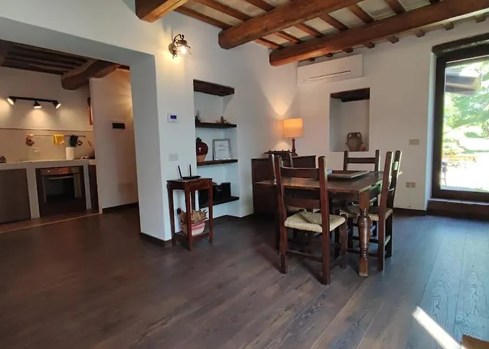 Rustic Hillside Stone-rustico In Pietra * Angeli (Ancona)