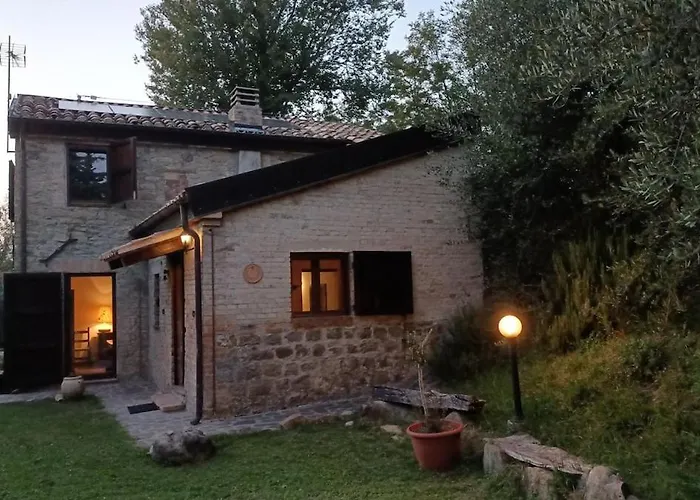 Rustic Hillside Stone-rustico In Pietra Ferienhaus *